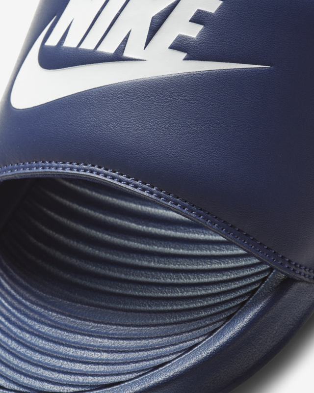 SpothingHQ's tweet photo. The contoured grip pattern helps cradle and hold your foot in place while the new padded strap feels as good as it looks.

@Nike Victori One Slides available in EU 40-49 for NGN19000 online: https://t.co/6wcFDWzDvz

#SpothingRetail #SpotItRockIt https://t.co/ktKkv2xoFq