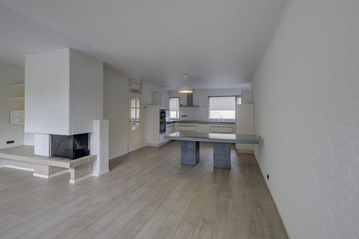 Prijsverlaging van ons huis aan de Hulsbekenkamp 45 te Oldenzaal. 
345.000 👉 338.000
<a href="/KockvanBenthem/">KockvanBenthem</a> makelaars