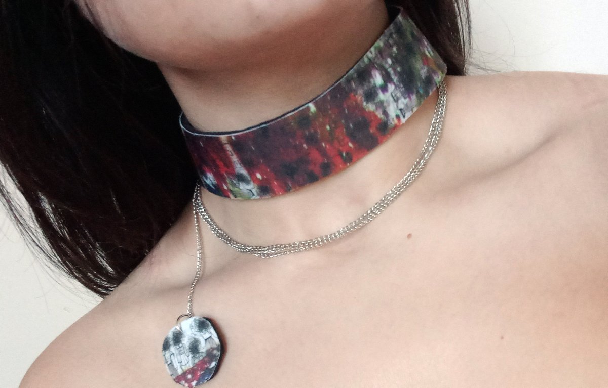 MayoJayDesign's tweet photo. Excited to share the latest addition to my #etsy shop: Edgy Neoprene chain chocker https://t.co/E0zjWS7lSl 
#yes #women #edgychocker #altchocker #gothchocker #alt #edge #goth https://t.co/OaZM0tEOhW