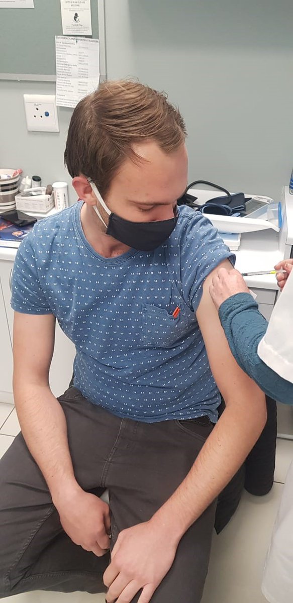 And our PG students (here <a href="/WijnandMarquart/">Wijnand Marquart</a> <a href="/UCTpostgrads/">UCT Postgrad Studies</a> <a href="/UCTEBE/">EBE Faculty</a> <a href="/UCT_news/">UCT</a>)  are already following the national call and are taking the #CovidVaccine! Let's work together towards that beloved normality and f2f scientific conferences!
#cchangevaccinates
<a href="/NRF_News/">National Research Foundation of South Africa</a> @dsigovza