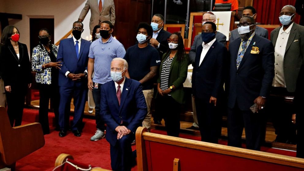 LouFrance75's tweet photo. #biden les #blm et les #talibans avec #Bidon on se bidonne

je pleure je m'agenouille.....bref je pars en quenouille https://t.co/HoCMn1YFqb