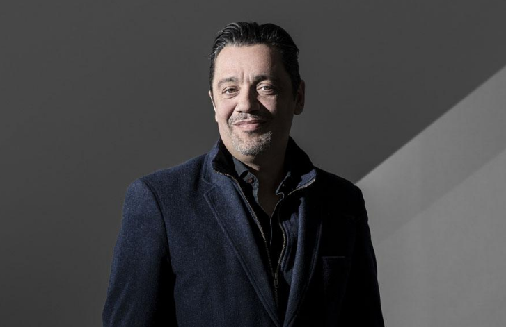 hug_ge's tweet image. Codirecteur du Centre d’excellence sur le #partenariat avec les #patients et le public, Vincent Dumez affirme que les patients doivent être intégrés à tous les niveaux : clinique, enseignement et recherche #soins #santé @partenariatlabo pulsations.hug-ge.ch/article/le-pat…