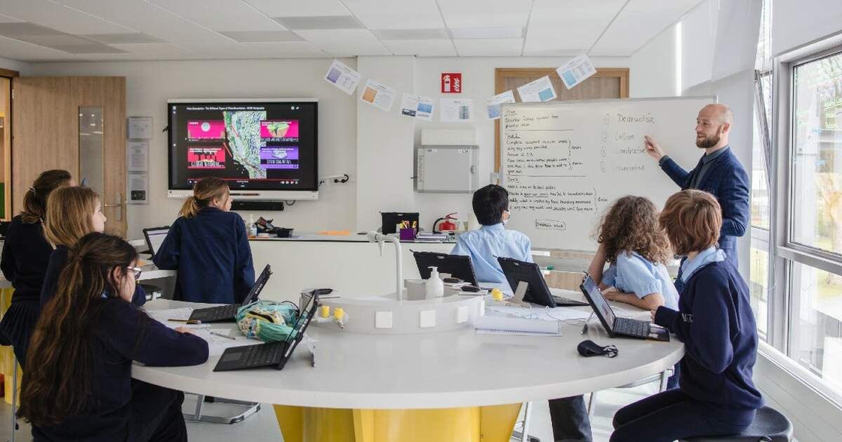Amity Uni. Dubai (@amitydubai) on Twitter photo Amity Int School in Amsterdam <a href="/AmitySchool_NL/">Amity_Amsterdam</a> is the first school in the Amity Universe to open its doors to students after the summer break. We were happy to welcome parents and students this week.
Wishing UAE Schools a Happy and Safe reopening <a href="/KHDA/">KHDA | هيئة المعرفة والتنمية البشرية بدبي</a> <a href="/shjspea/">هيئة الشـارقة للتعليم الخاص</a> <a href="/ADEK_tweet/">Department of Education & Knowledge - Abu Dhabi</a> Amity Int School in Amsterdam <a href="/AmitySchool_NL/">Amity_Amsterdam</a> is the first school in the Amity Universe to open its doors to students after the summer break. We were happy to welcome parents and students this week.
Wishing UAE Schools a Happy and Safe reopening <a href="/KHDA/">KHDA | هيئة المعرفة والتنمية البشرية بدبي</a> <a href="/shjspea/">هيئة الشـارقة للتعليم الخاص</a> <a href="/ADEK_tweet/">Department of Education & Knowledge - Abu Dhabi</a>