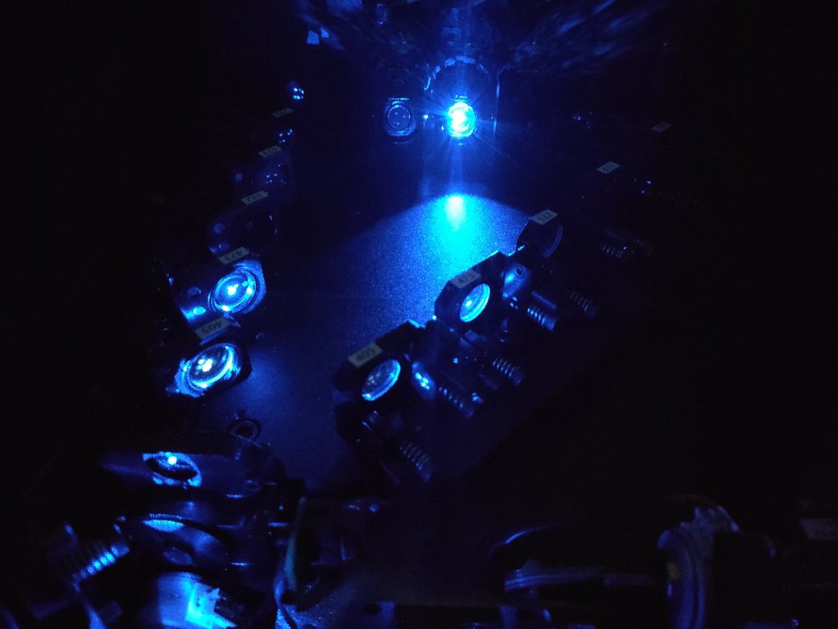 NTMDT's tweet photo. Cheers from the dark room and have a nice weekend!
https://t.co/mjQh1MSp0j
.
.
#NTMDT #InsigtsFromTheLab #Laser #NTEGRA #Spectra #SpectraII #spectrosocpy #microscopy #AFM #Raman #science #TERS #SNOM #НТМДТ #микроскопия #спектроскопия #лазер #Раман #Интегра #Спектра https://t.co/mvDoaXcEGi