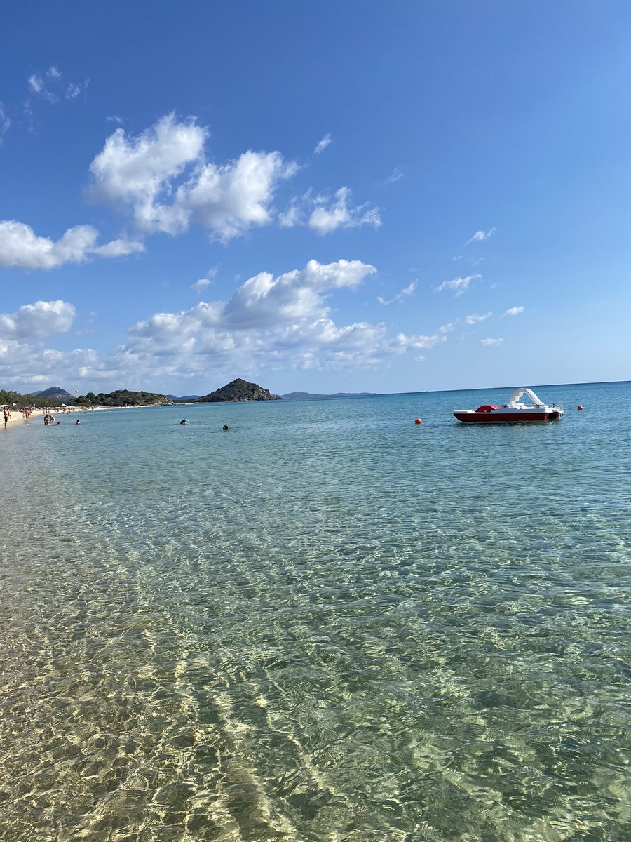Another day in paradise. #Sardegna #CalaSinzias 🌊