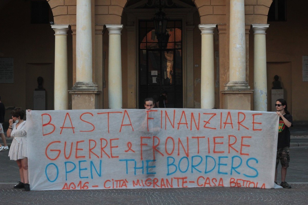 paccianca's tweet photo. Ieri in piazza a Reggio Emilia con il popolo afghano 
https://t.co/BvUPnWUgqd
@LabAq16 https://t.co/PvicT5yXgG