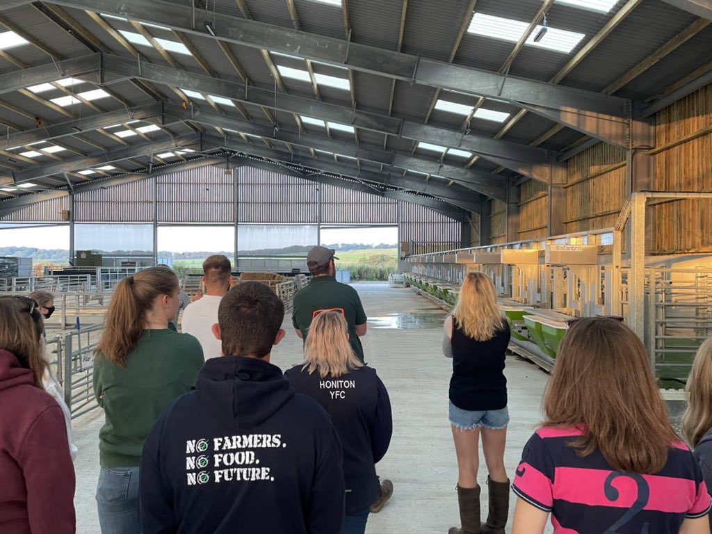 dangrist3's tweet photo. Great tour last night of the North Wyke @Rothamsted Research site. The tech being used to analyse the transfer of nutrients in their livestock systems is mind blowing! π€―
A fascinating tour and a huge eye opener into the world-class research being carried out here in Devon. https://t.co/MHdx0Hoh3u