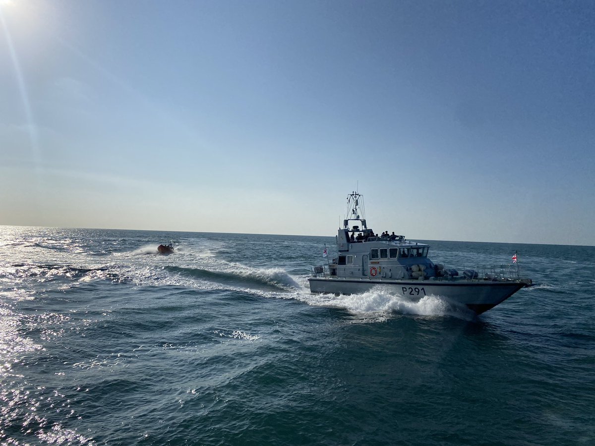 Conducting interoperability training with the <a href="/RNLI/">RNLI</a> while hosting members of the Regatta Committee on board #RNLI #DartmouthRegatta #SmallShipsBigImpact 

<a href="/HMSPuncher/">HMS Puncher</a> <a href="/BrigJkFraserRM/">Brigadier Jock Fraser Royal Marines</a> 
<a href="/RoyalRegatta/">Dartmouth Regatta</a> <a href="/DartmouthBRNC/">Britannia Royal Naval College</a>