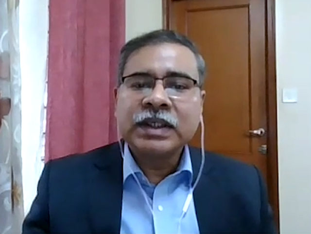 ET_RISE's tweet photo. The challenge is to predict when normalcy will return. Cash-flow prediction becomes very important. The biggest challenge MSMEs face is liquidity: @SudipSural #CareRatings @DeutscheBank #TopMSMEsRanking https://t.co/2tgeD2hnMT