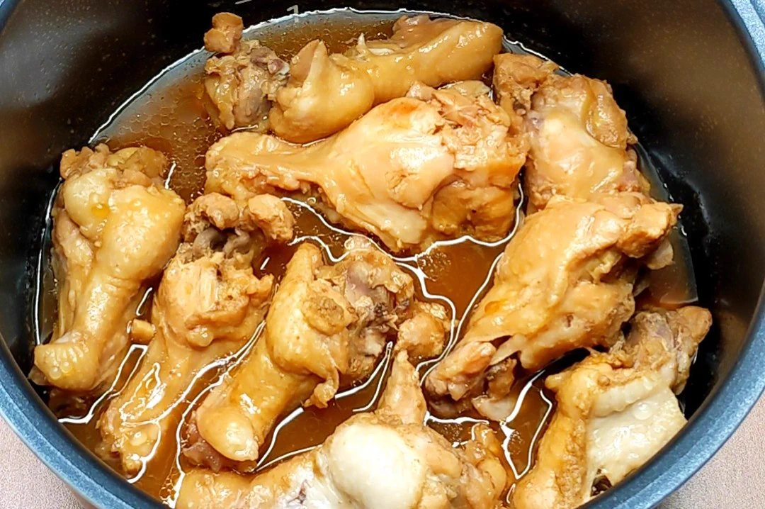 何本でも食べられちゃう美味しさ？！炊飯器で作る「手羽元」レシピ！