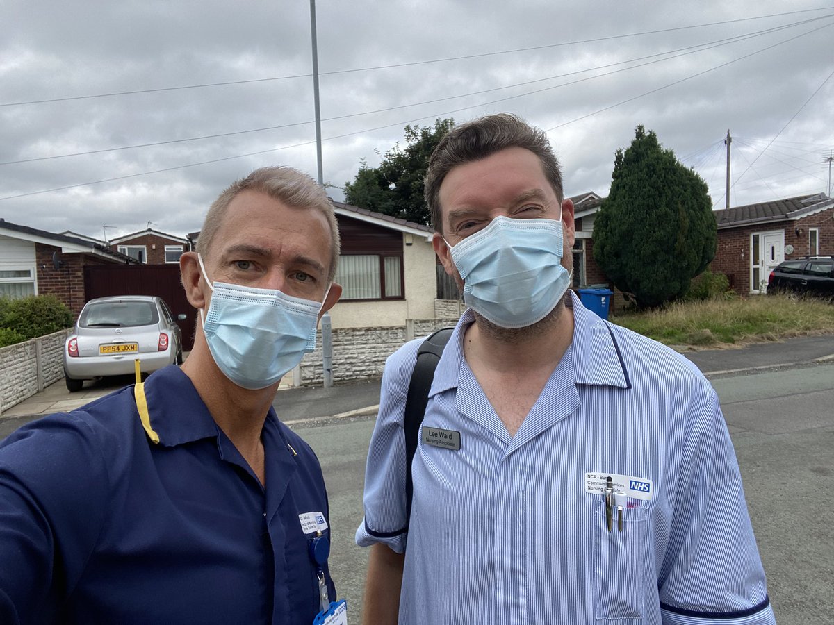 tyroneroberts2's tweet photo. Radcliffe neighbourhood team - innovation +++, &amp; met Lee who I signposted 4 interview back in 2018!! Really great morning….thank you @BuryCO_NHS https://t.co/DzP14WFJJZ