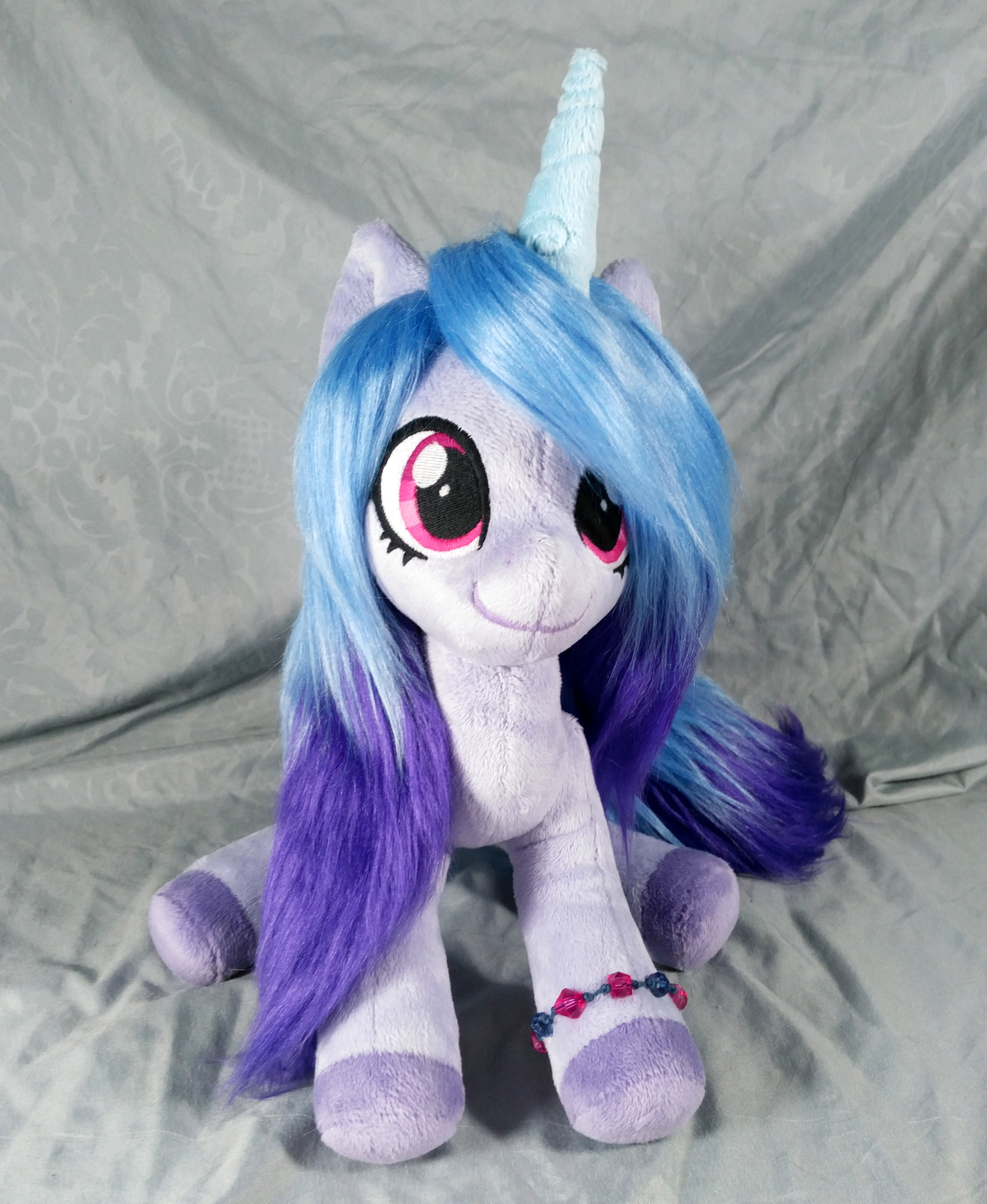 izzy moonbow plush