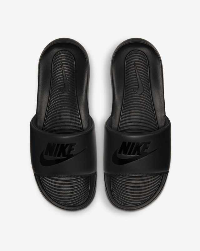 SpothingHQ's tweet photo. Delivering lightweight comfort that’s easy to wear, it's updated with softer, more responsive foam.

@Nike Victori One Slides now available in EU40-49 for NGN19000 online: https://t.co/6wcFDWzDvz

#SpothingRetail #SpotItRockIt #NikeVictori https://t.co/6pRffoA76H