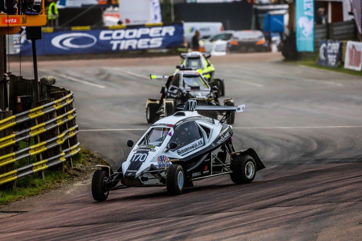 Reiersen pays tribute to Hallberg and Österberg after epic CrossCar/Crosskart battle

🗣️ "I could not have imagined two better competitors."

Check out the full story here ➡️ rallyx.se/2021/08/27/rei…

#RallyX | #RallyXNordic | <a href="/EKSRX/">EKS</a>