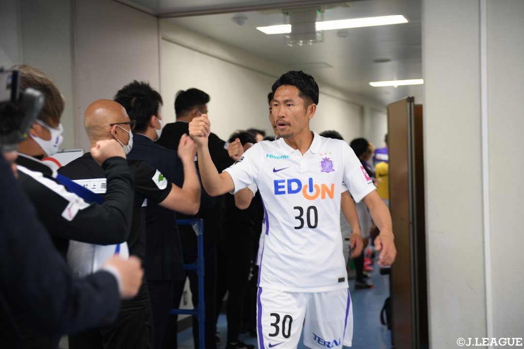 🎂HAPPY BIRTHDAY🎂 本日、8月28日は #サンフレッチェ広島 #柴崎晃誠