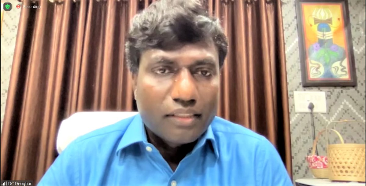 SiddharthaP47's tweet photo. swachhbharat: At #CollectorSamvad today, Shri Manjunath Bhajantri, District Collector, Deogarh shared how the district has been mobilising over 90,000 women and girls to raise awareness about #ODFPlus.
@PMOIndia @narendramodi @gssjodhpur @prahladspatel… https://t.co/p8Y7SGVQCE