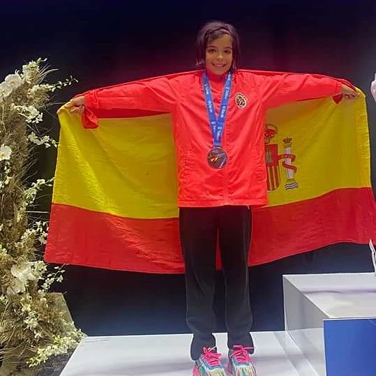 ErcCunit's tweet image. Bona tarda cunitenques i cunitencs. 
Des d'ERC Cunit volem felicitar a l' @TKDCUNIT  pels grans resultats obtinguts al Campionat d'Europa celebrat aquests dies a Tallin. 
Enhorabona a Judith Córdoba per ser subcampiona d'Europa en categoria cadet. 
Segueix fil 👇