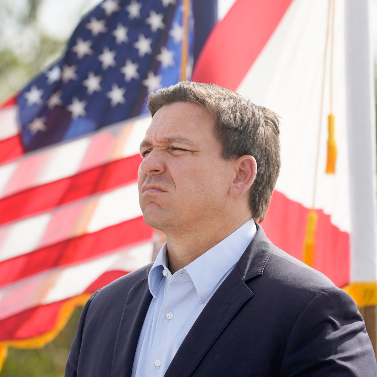 ajplus's tweet photo. BREAKING: Florida school districts can impose mask requirements, after a judge ruled Gov. DeSantis exceeded his authority in banning them.

At least 10 school districts in the state had already been defying the order. https://t.co/HINU97sTb3