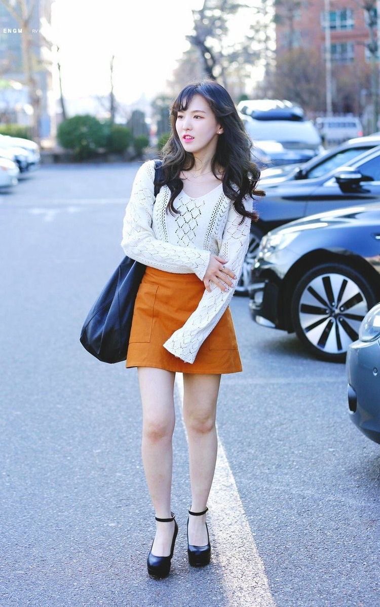 siblings_kim's tweet image. Off to work I hope you all have a great day ! To forget to eat and drink water love you all @GW_ENT 

#GWModels