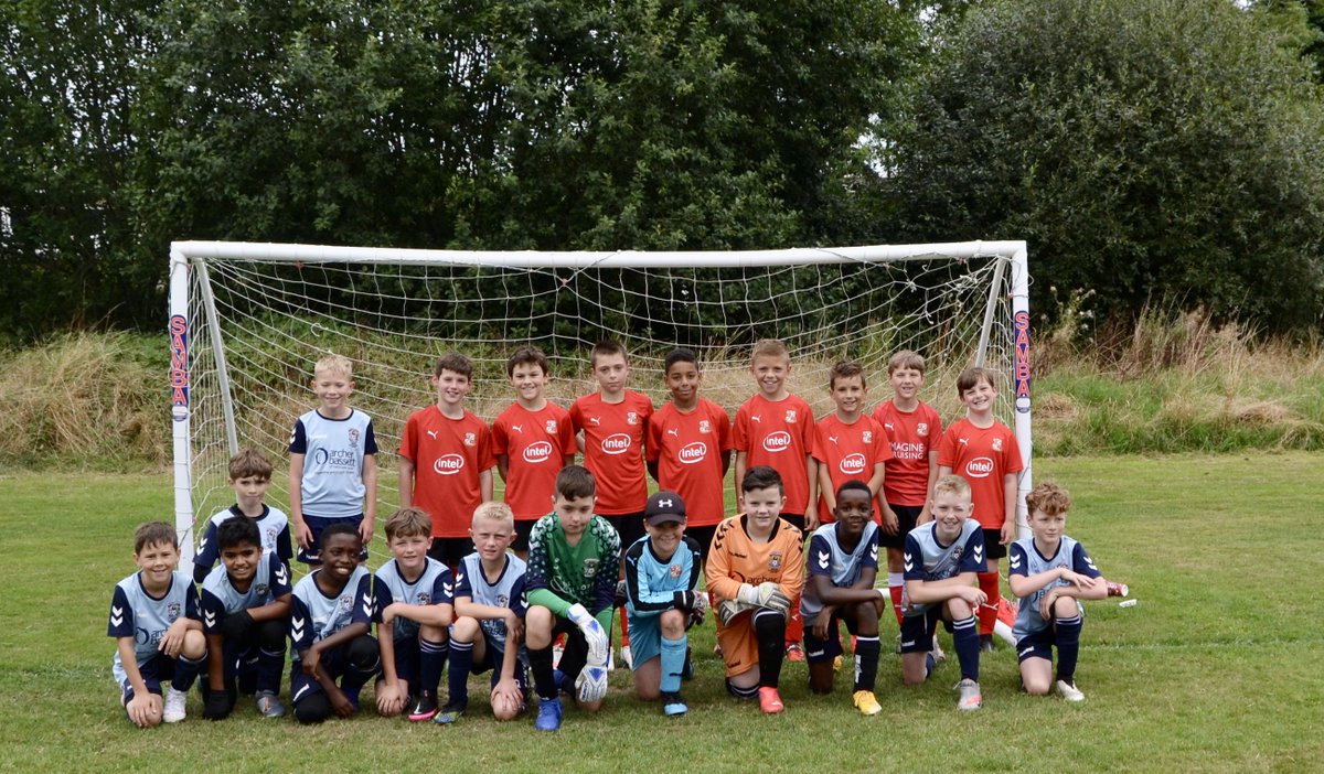 STFCfoundation's tweet photo. Congratulations to our Elite under 7s, 10s, 11s and 13s for their excellent matches against Coventry this morning. The games were played in great spirit, with some fantastic football on display, well done to all! 🔴⚪
https://t.co/V9INC4llGX

#ProudToBeSwindon #WherePeopleMatter https://t.co/IS2DeqOrsY