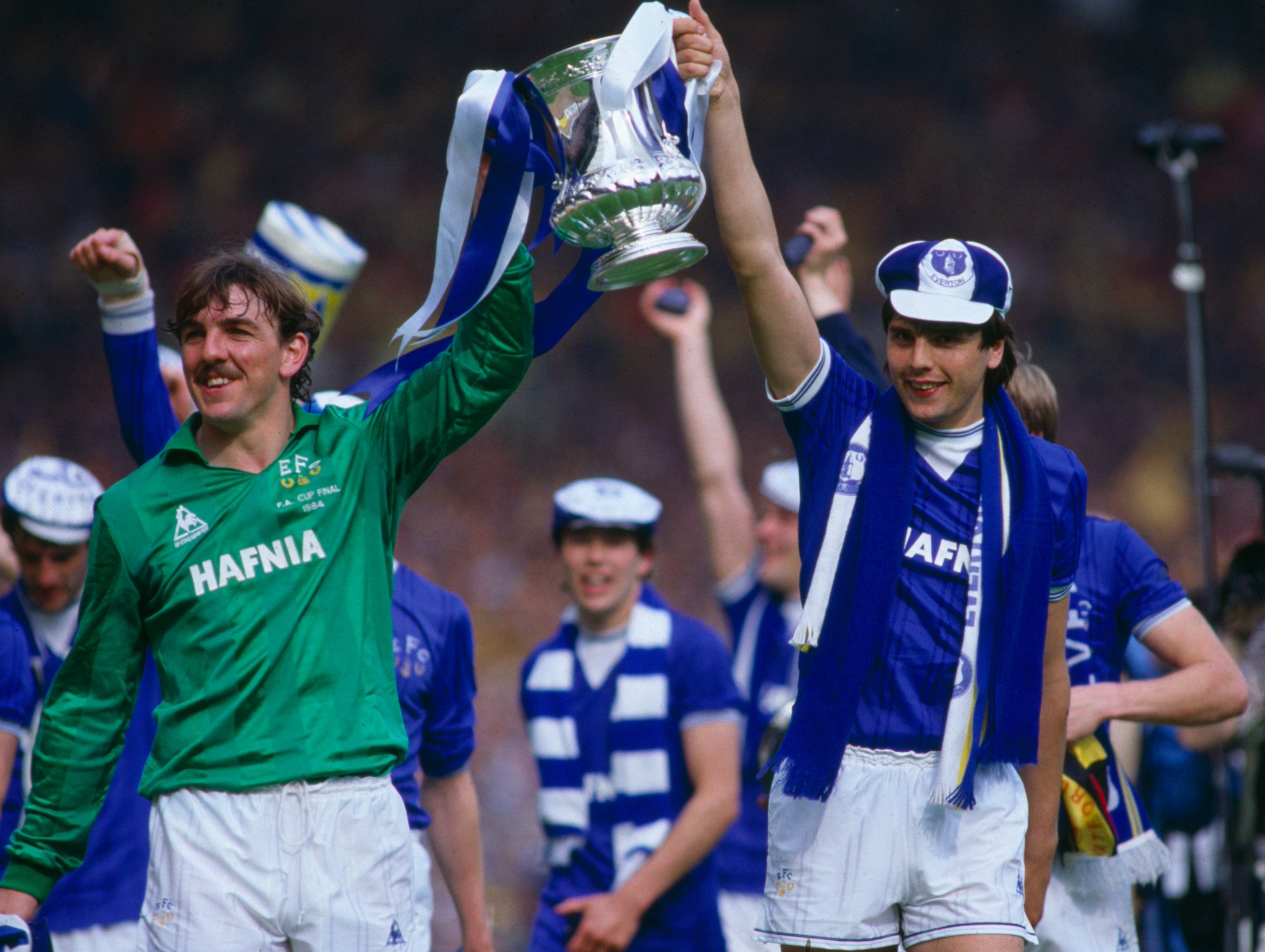 Happy 63rd birthday to Everton legend Neville Southall 