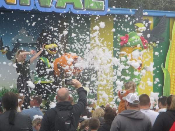 SMurphyMakes72's tweet photo. Great to see Josh again,such an entertaining day out https://t.co/UhLiPBlQWS