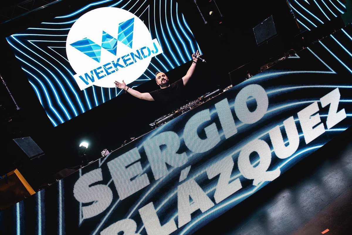 weekenddjfest's tweet photo. Manos arriba que es 🅅🄸🄴🅁🄽🄴🅂 🙌
Han pasado 3 semanas desde que disfrutamos del increíble set de @SergioBlazquez en el 𝕎𝕖𝕖𝕜𝕖𝕟𝕕 𝔻𝕛.
Bailamos no sólo con los brazos, sino también con el corazón ♥️
¿Tú también estuviste? ¡Cuéntanos!
#weekenddj2021 #Cartagena https://t.co/CLWAzZ58cC