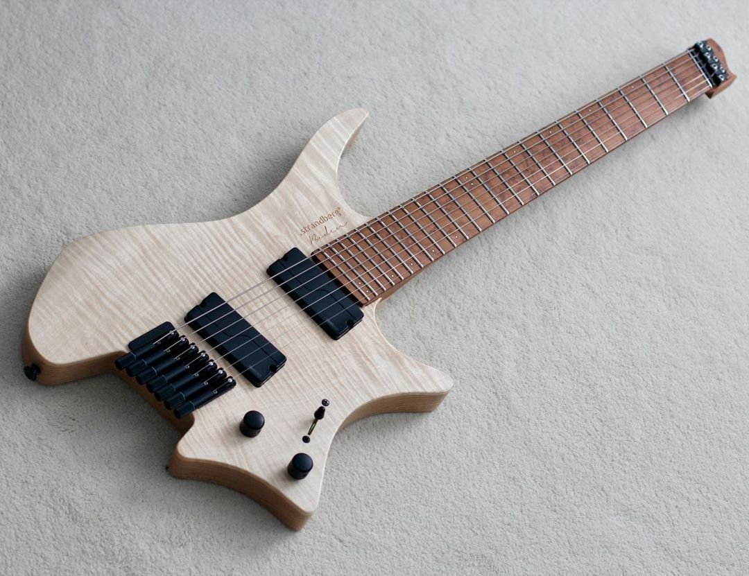 strandbergGuit's tweet photo. .clean* 🧼
Belated Boden Original 7 Natural NGD courtesy of @oh_lorn!
#strandbergguitars #repost #ngd #Boden #headlessguitar #7string #multiscaleguitar #ergonomic #feelbettersoundbetter #goheadless https://t.co/vX6D4plZjM
