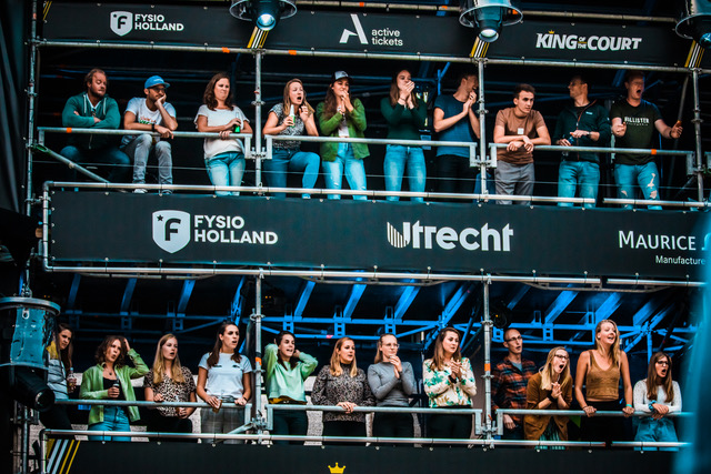 KING OF THE COURT IS BEGONNEN! FysioHolland is sponsor en partner van dit spectaculaire beachvolleybal event! Wij zorgen dat de beachvolleyballers maximaal kunnen presteren in het zand! Volg het toernooi live via Ziggo Sport of kom de actie van dichtbij meemaken in Utrecht!