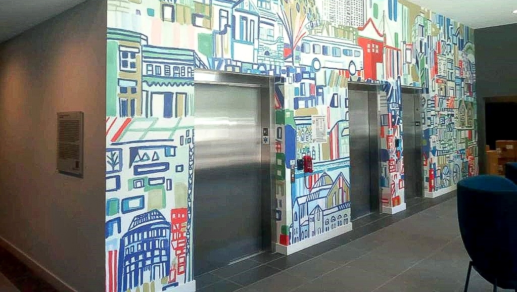 Transformation ✔️Lobbies can go from a basic blank wall to an exciting focal point with just an imaginative design and a simple PrestoTex install. Learn more about PrestoTex: bit.ly/3D1ftHS

photo by <a href="/EileenTognini/">Eileen Tognini</a> &amp; art by <a href="/miriam_singer/">miriam singer</a>
Location Alterra Property Group