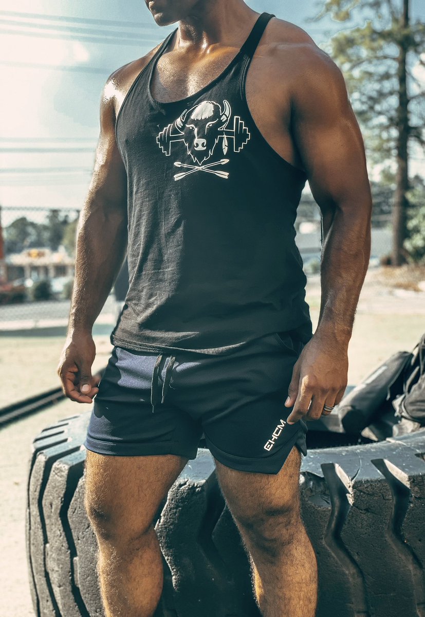 KandarianDaggr9's tweet image. Big plans on the horizon…. Until then, #supportnativebusiness at tathankafit.com and get all the latest gym gear.