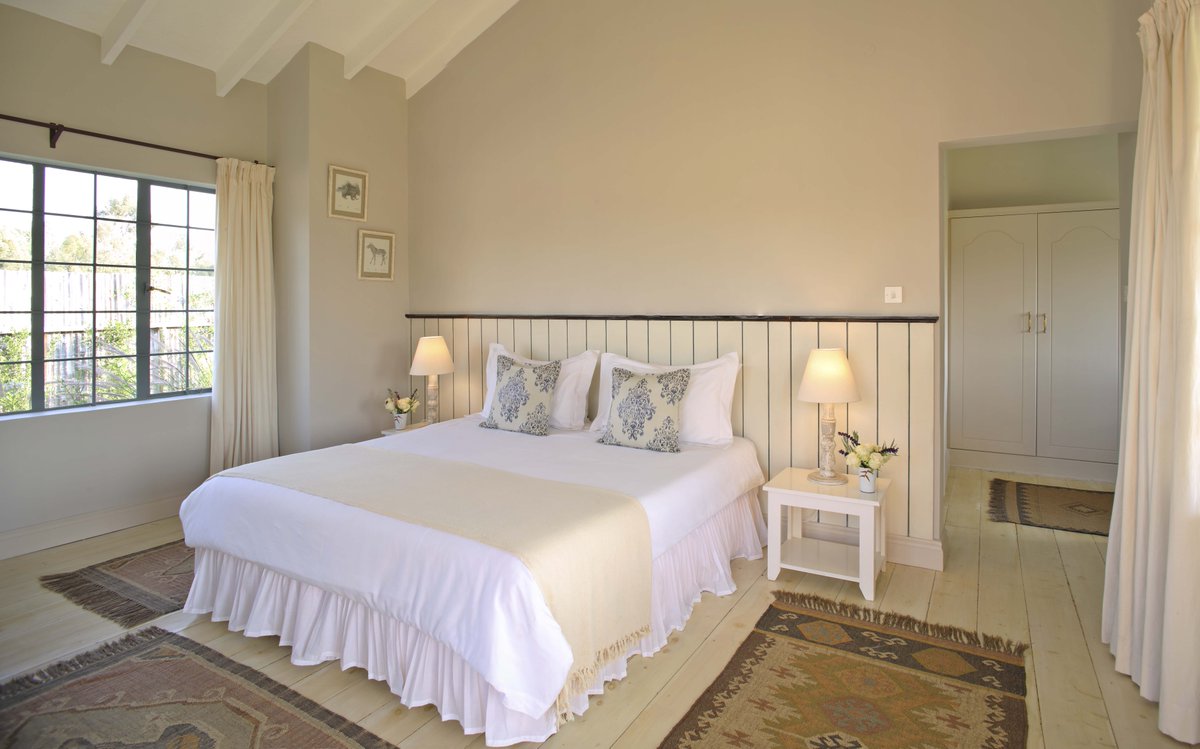 Holiday Finder tweet media