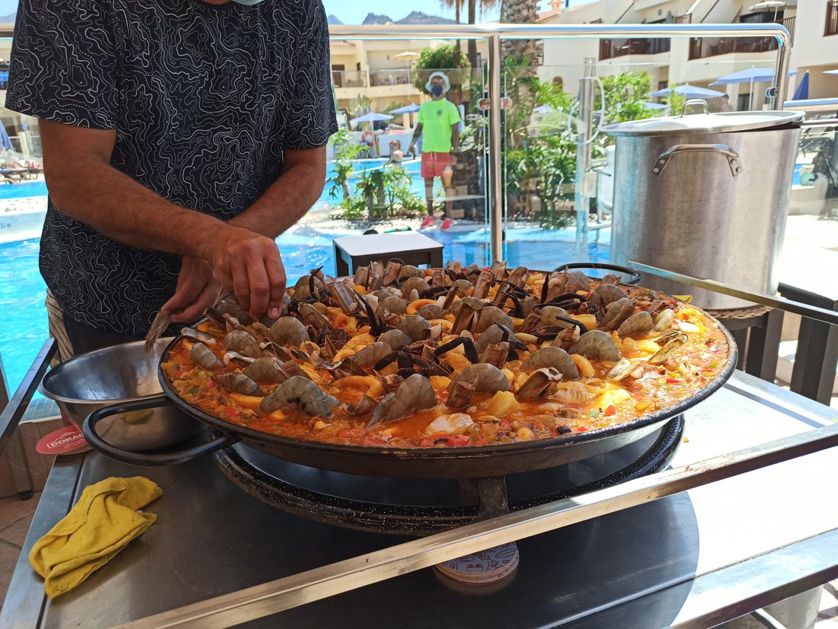Jorge (@jorge_isv) on Twitter photo No te pierdas la #paella en @SunBean_RSBC 🤤#RoyalSunsetBeachClub #food #holidays
@LauraG_RM @MinervaRSB <a href="/ClaudiaGMorell/">Claudia García</a> @NereidaRSB @EmmaJrsb <a href="/Ruth_RSBC/">Ruth McGowan</a> @JesusG_RSBC <a href="/Marta02167/">Marta</a> @Marga_RSBC No te pierdas la #paella en @SunBean_RSBC 🤤#RoyalSunsetBeachClub #food #holidays
@LauraG_RM @MinervaRSB <a href="/ClaudiaGMorell/">Claudia García</a> @NereidaRSB @EmmaJrsb <a href="/Ruth_RSBC/">Ruth McGowan</a> @JesusG_RSBC <a href="/Marta02167/">Marta</a> @Marga_RSBC