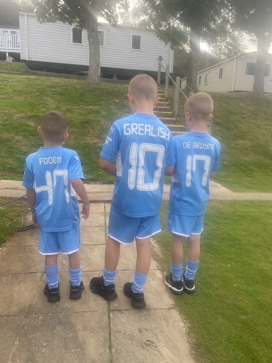 leebell1984's tweet photo. Happy 9th Birthday to the boy Brody Bell 💙 https://t.co/r7N2IS7v2Y