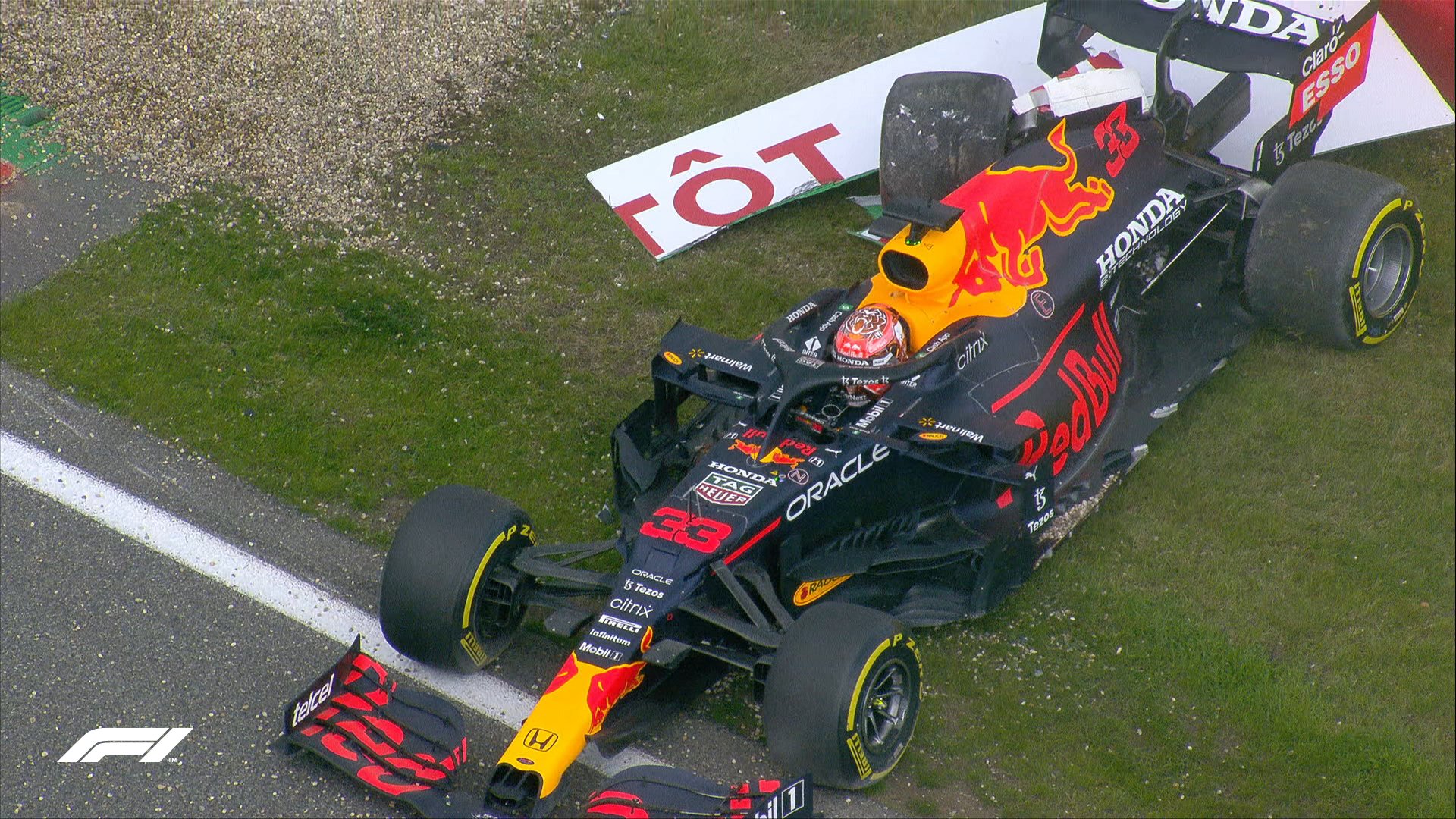 Zwitsers moeder Bekentenis Verstappen crasht, maar rijdt wel snelste tijd in tweede vrije training Spa