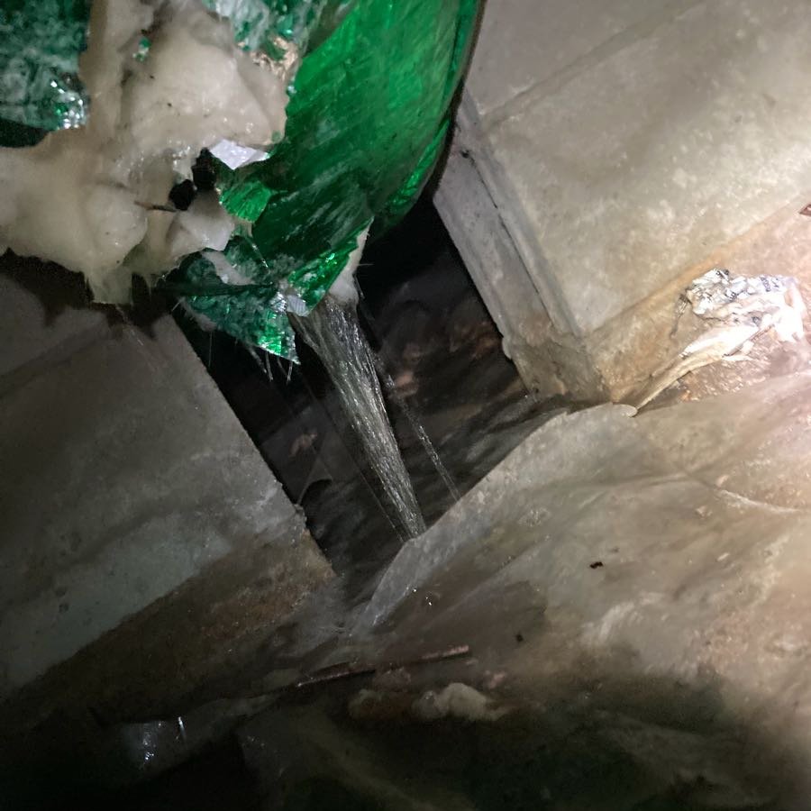 richland_of's tweet image. SERVPRO Responds To Water Damaged Home In Columbia After Storm Passes Through Town
SERVPRO is prepared to respond to your home, or business should you suffer water damage.  We will get you back to &quot;Like it never even happened.&quot; #WaterDamage #SERVPRO #OneTeam #HereToHelp