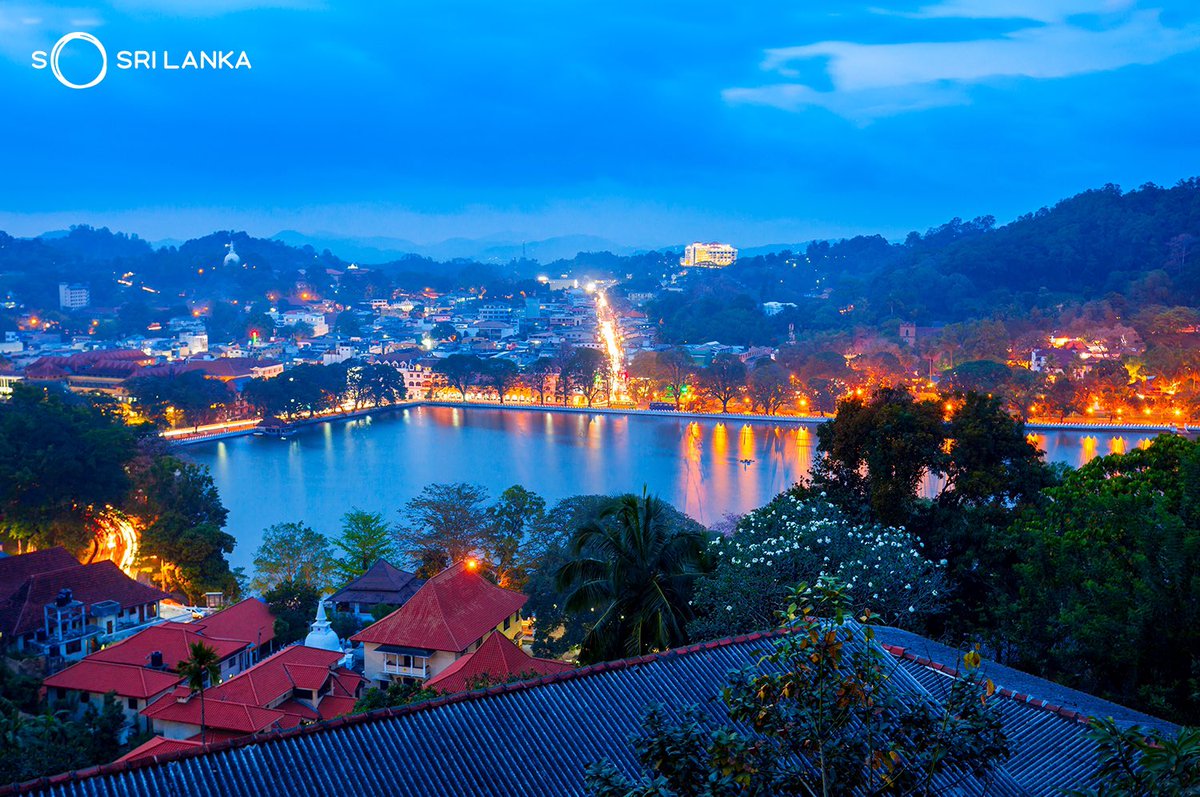 tourismlk's tweet photo. The magnificent Kandy lake was built in 1807 by the last king, Sri Wickrama Rajasinghe. It is referred to as "kiri muhuda" or "the sea of milk" and located in the heart of the city.
Tell us what you know!
#Kandy #KandyLake #SoSriLanka #VisitSriLanka #ExploreSriLanka #SriLanka https://t.co/L5QCyn9Nh7