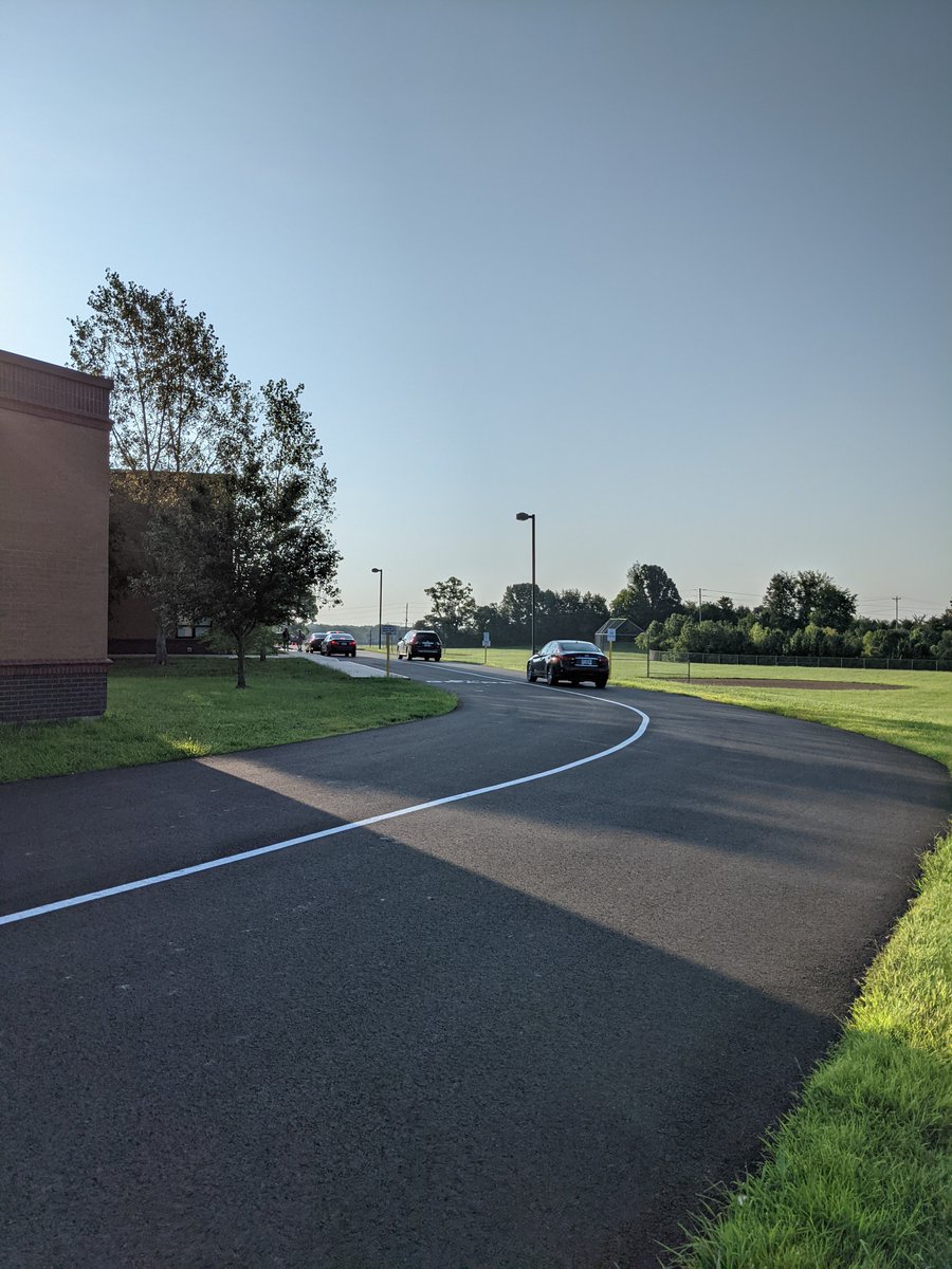 BryanMiddleFHSD's tweet photo. Happy FRIYAY! What an amazing first week! Heading into school this morning ready to finish the week strong! #PatriotPride #BryanMiddle https://t.co/YQccE9C8bu