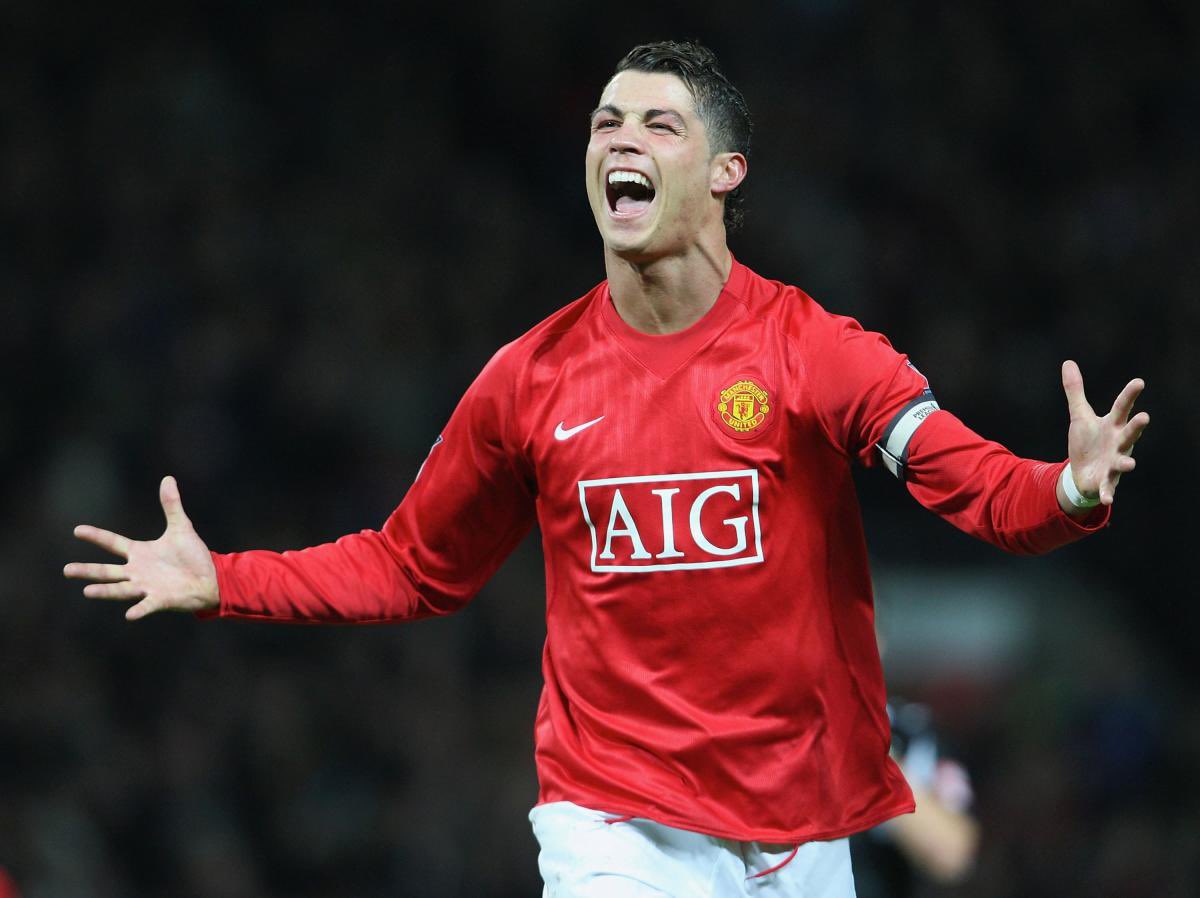 mufcMPB's tweet photo. He’s coming home 🏡🔴 https://t.co/wmm2KFGdmq