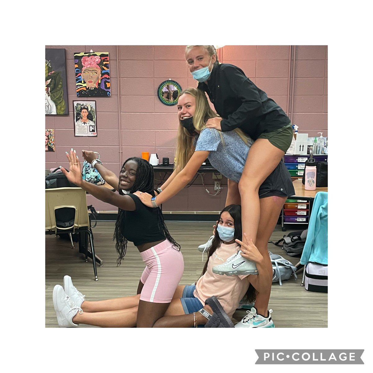 KickapooSpanish's tweet image. Spanish BAILE VIERNES (Dance Friday)! Fun class building on a Friday.