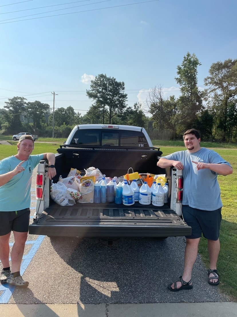 FarmHouseFraternity tweet media