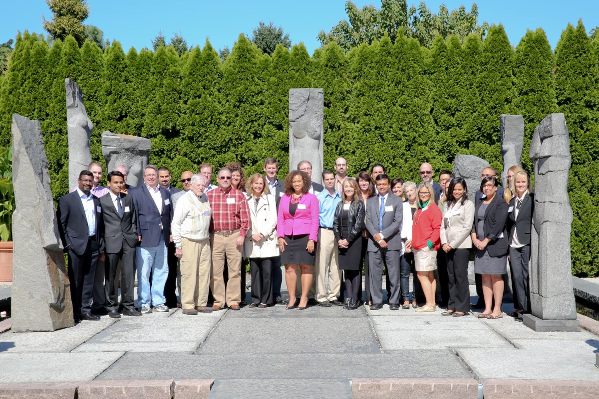 NetElixir's tweet image. From our first ever X=Experience event in 2013. Inspired by the TED Conference, #NetElixir decided to host our own event that would bridge the gap between industry and academia. 

Continue the legacy at our 8th annual event at ow.ly/oghu50FO7c4.