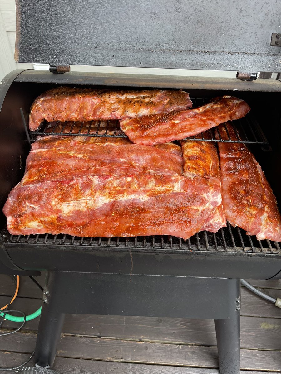 Donavan DeBoer (@donavandeboer) on Twitter photo Pheasant 🏈 going to be fueling ⛽️ up well tonight. #parkerpride #ripribs <a href="/TraegerGrills/">Traeger Grills</a> #tenracks Pheasant 🏈 going to be fueling ⛽️ up well tonight. #parkerpride #ripribs <a href="/TraegerGrills/">Traeger Grills</a> #tenracks