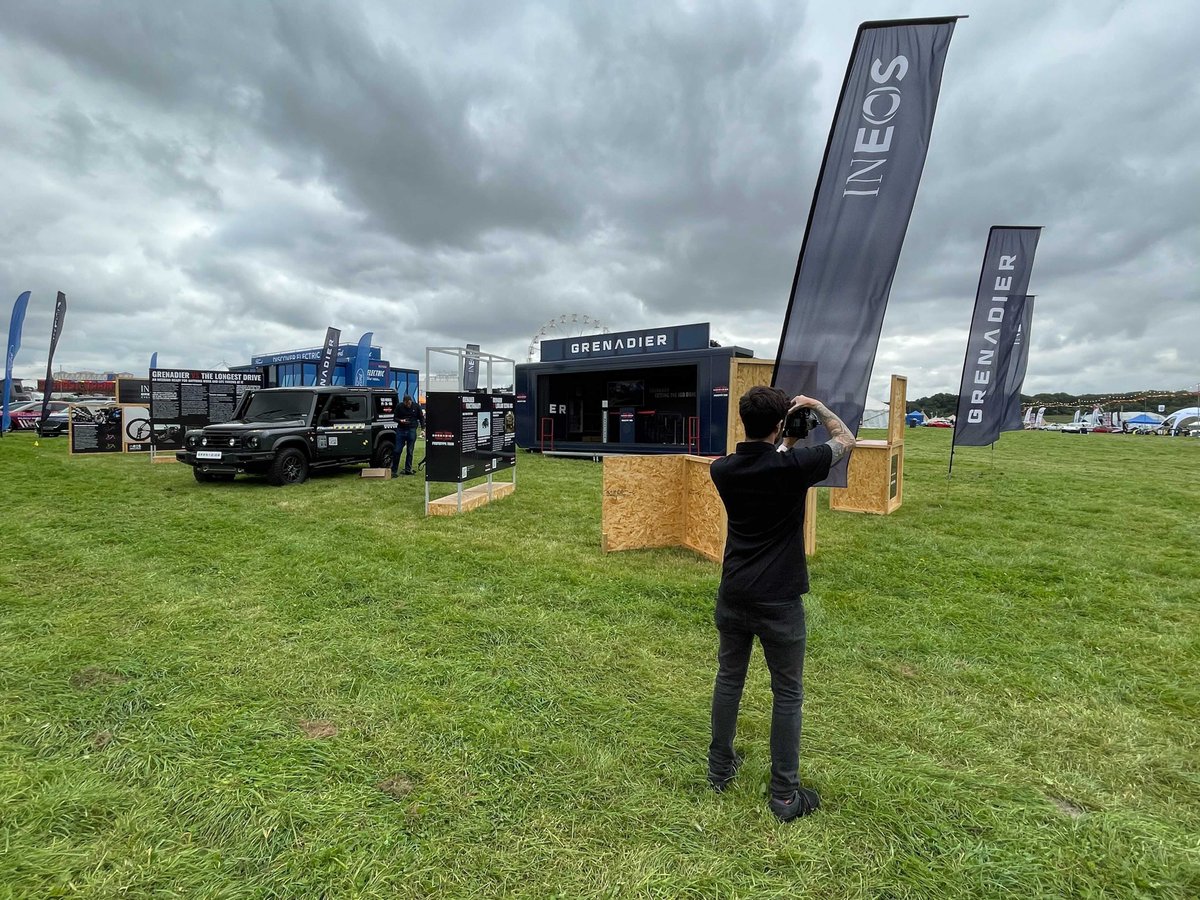 Share_Creative's tweet image. Behind the scenes shooting content for @INEOSGrenadier @Carfestevent #carfestsouth #LifeAtSHARE