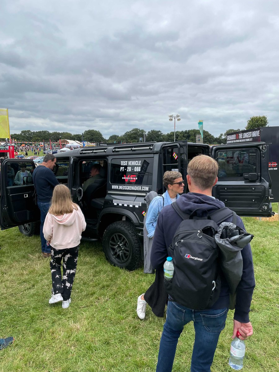 Share_Creative's tweet image. Behind the scenes shooting content for @INEOSGrenadier @Carfestevent #carfestsouth #LifeAtSHARE
