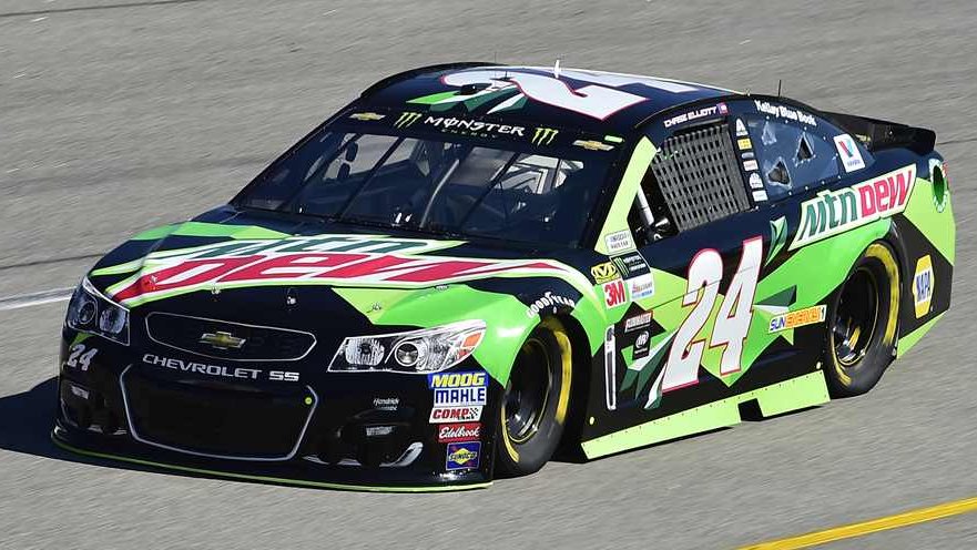 Chase Elliott - Mountain Dew (Chevrolet)2017 Federated Auto Parts 400 (Rich...