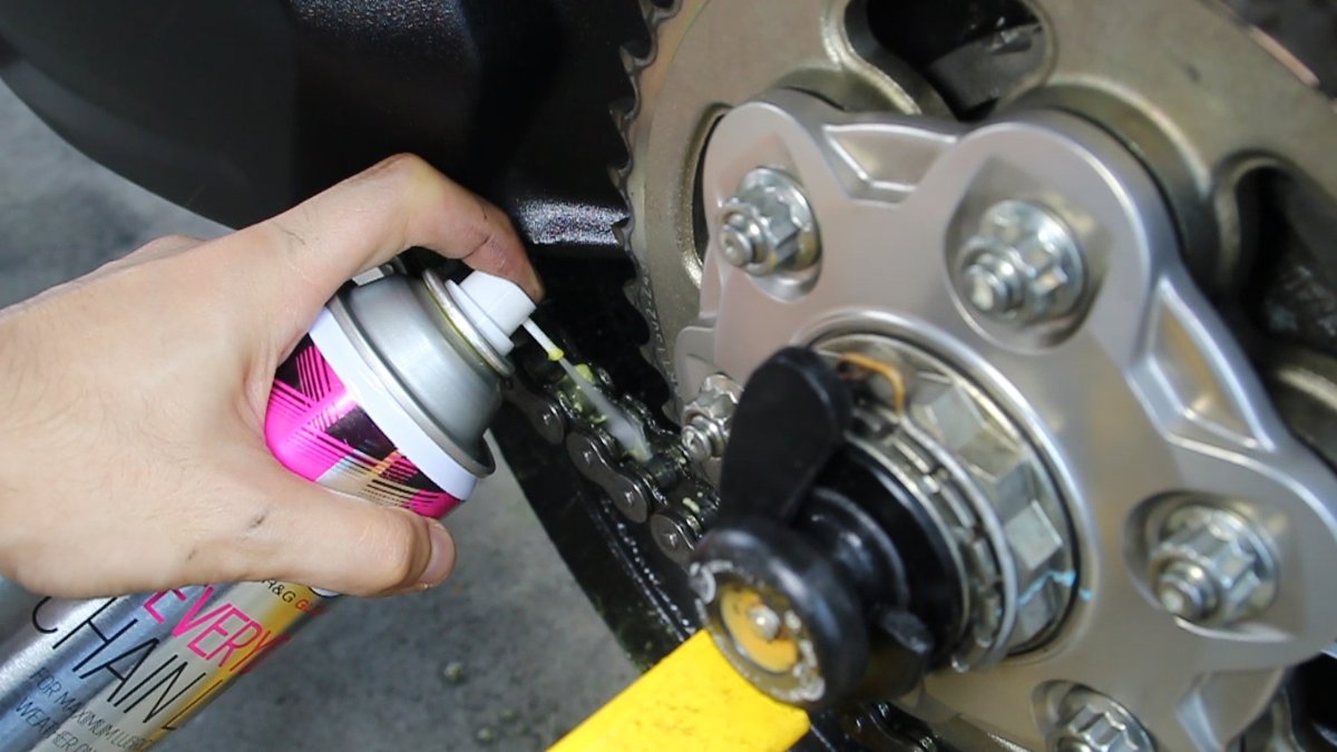 RnGRacing's tweet photo. Keep your bike looking clean with our R&amp;G Gleam range! https://t.co/FlfYq5CMRb