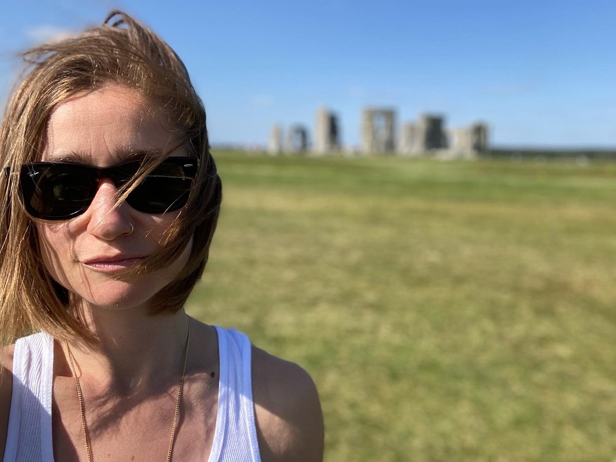 Eve Barlow tweet media