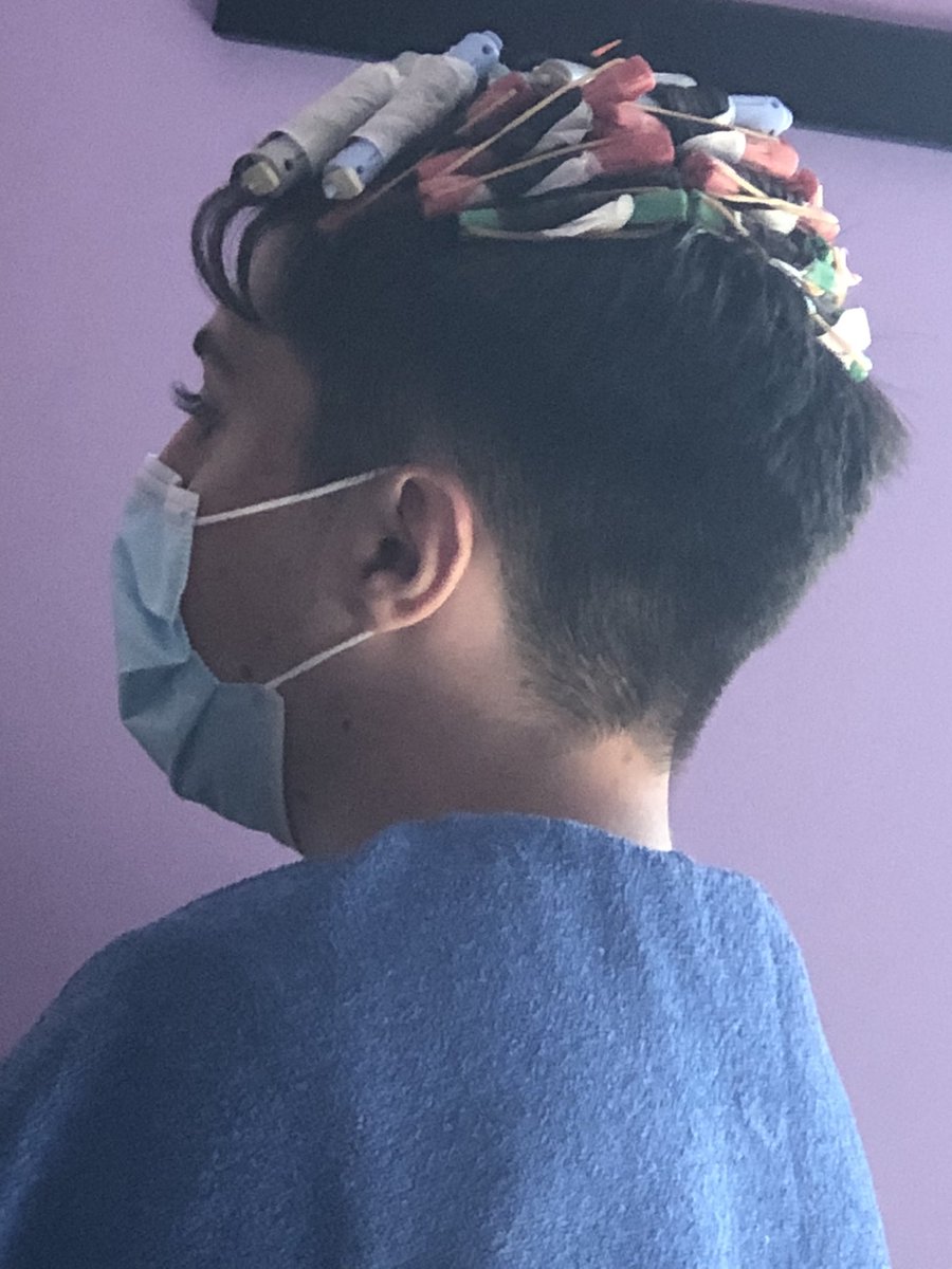 Jorge asimilando a cagada q acaba de facer