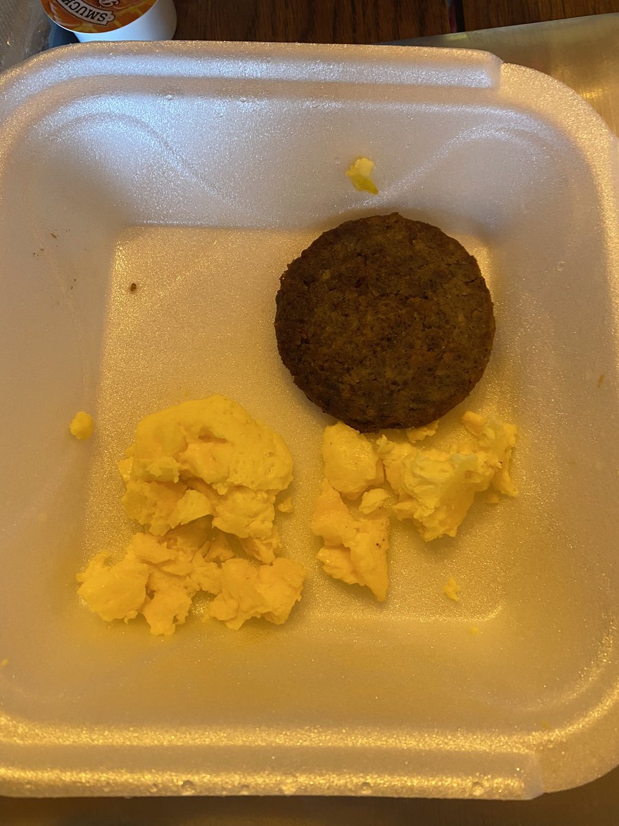 pacsman72's tweet photo. Is this two eggs? Are they quail eggs? https://t.co/GYgbFkm6X5